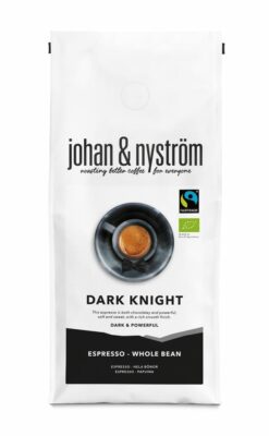 Johan och Nyström Dark Knight Packshot